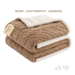 Naka-home-fleece-paid-bruin-150x200-warme-deken-bank-slaapkamer